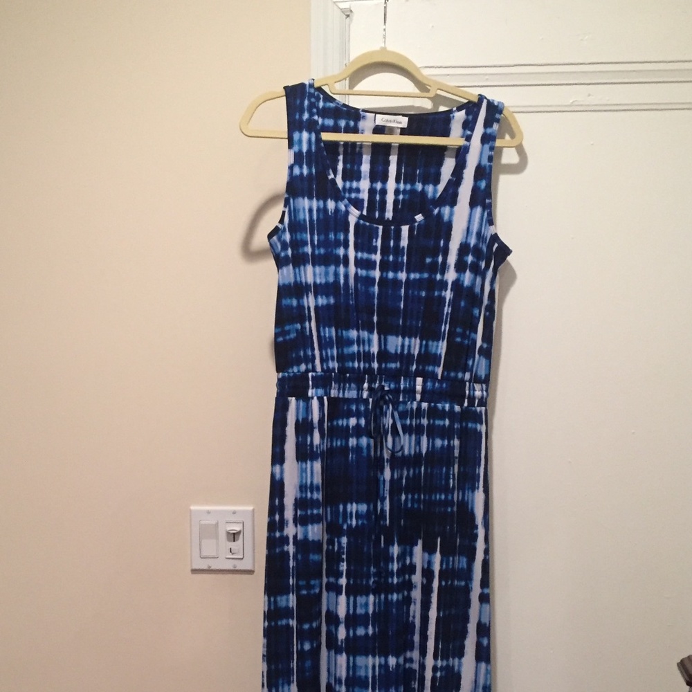 Calvin Klein Long Dress Medium